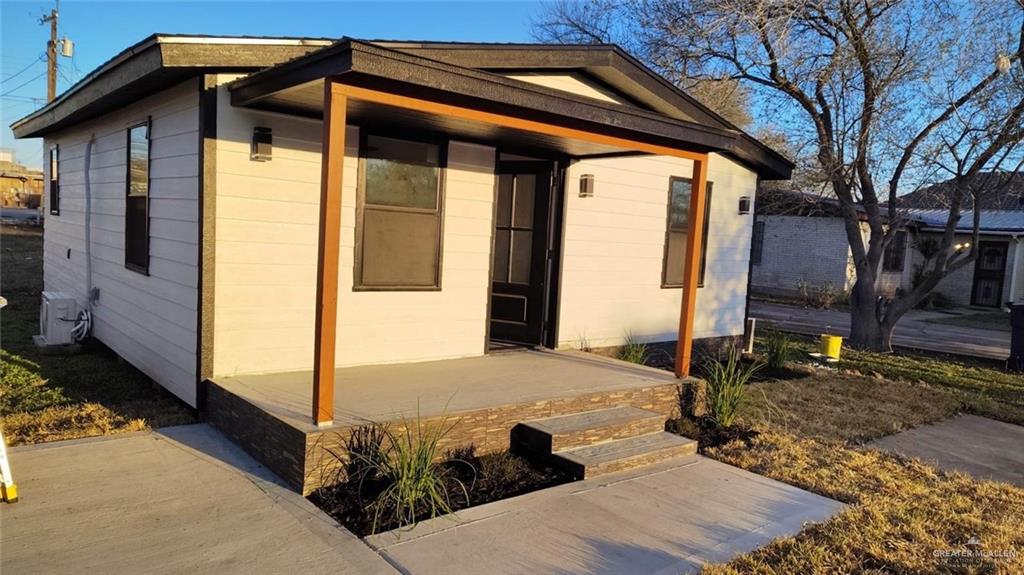 155 N Missouri Avenue, Mercedes, Texas image 1