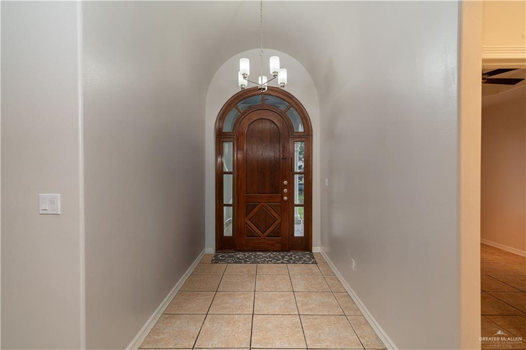 1711 Esperanza Avenue, Hidalgo, Texas image 4
