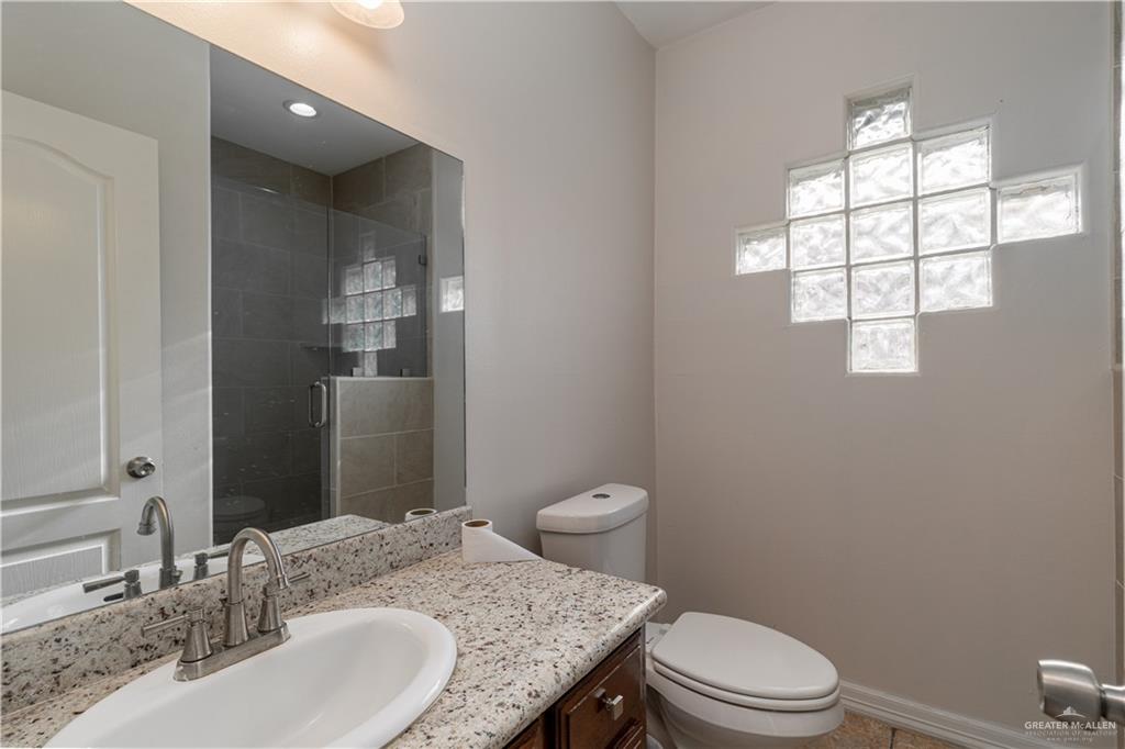 1711 Esperanza Avenue, Hidalgo, Texas image 9