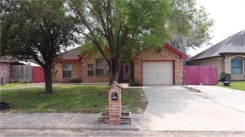 Homes For Sale - 732 Huisache Street<br/> Hidalgo County, La Joya, TX 78560