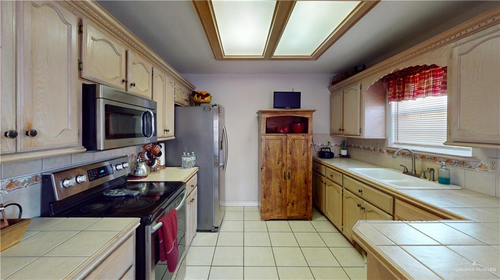 1907 Leandro Street, Mission, Texas image 12