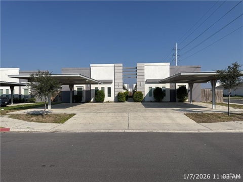 Multifamily For Sale - 3101 W Sandlewood Street<br/> Hidalgo County, Edinburg, TX 78541