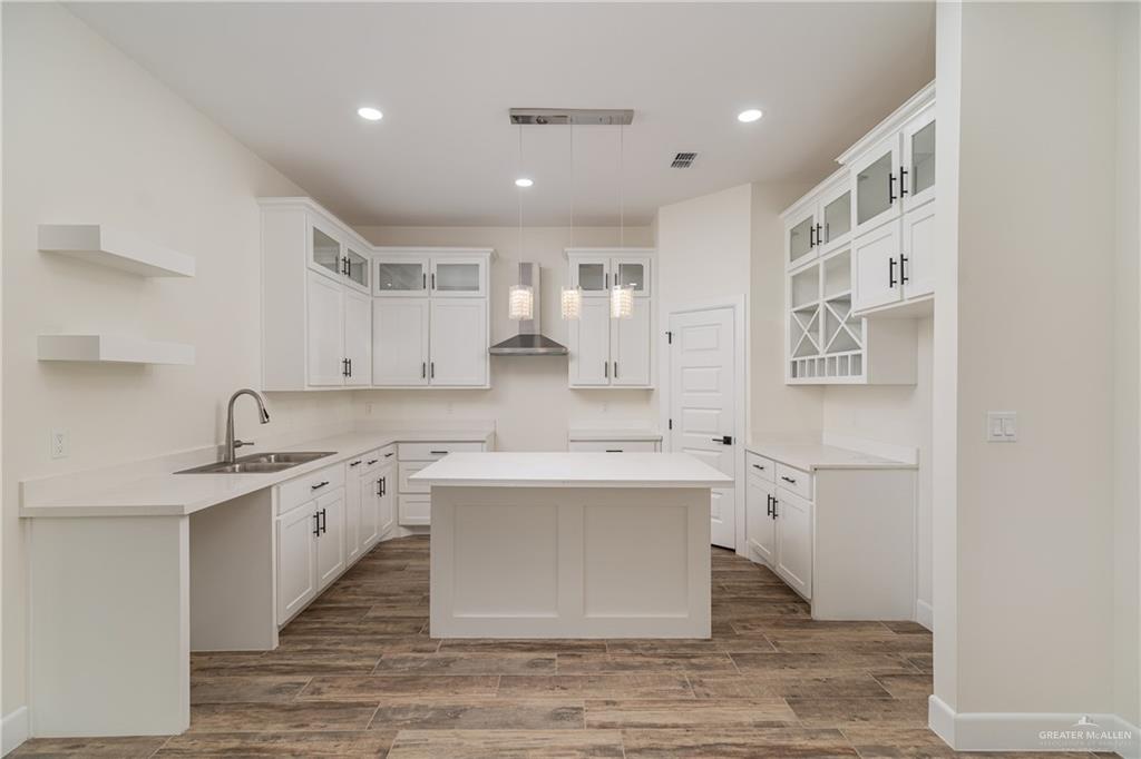 2211 Tomatillo Drive, Weslaco, Texas image 3
