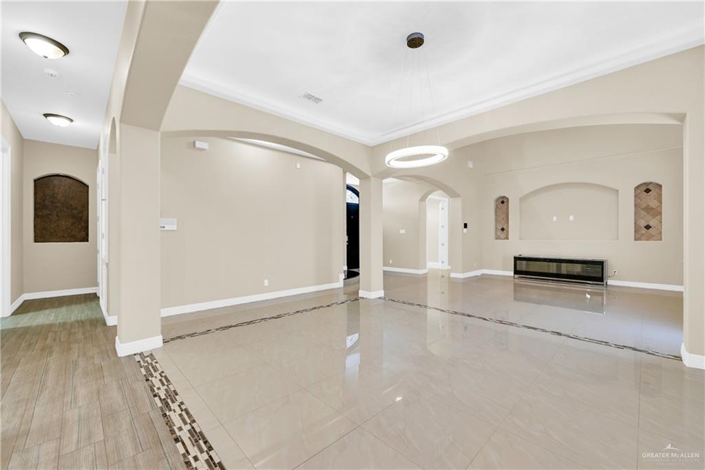 13407 37th Lane, Edinburg, Texas image 8