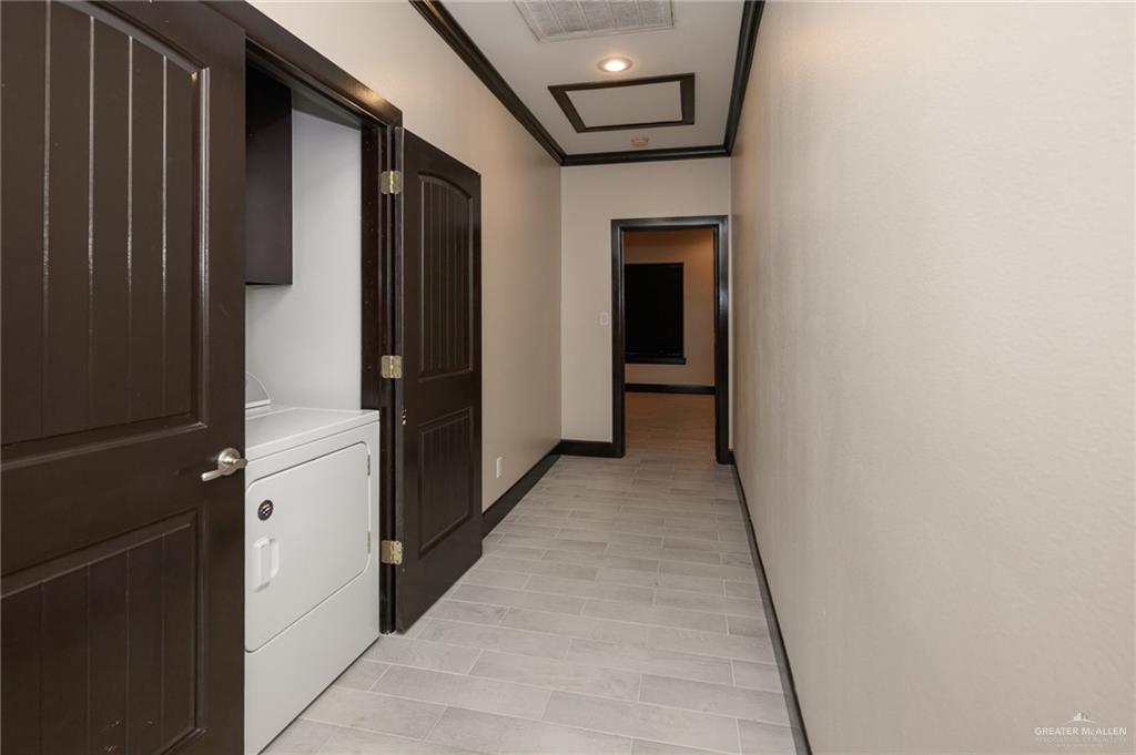 217 Robin Avenue, McAllen, Texas image 19