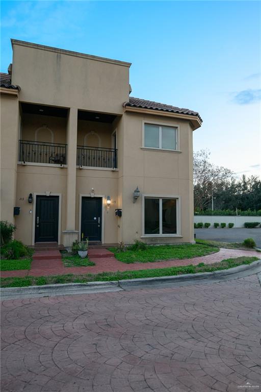 217 Robin Avenue, McAllen, Texas image 29