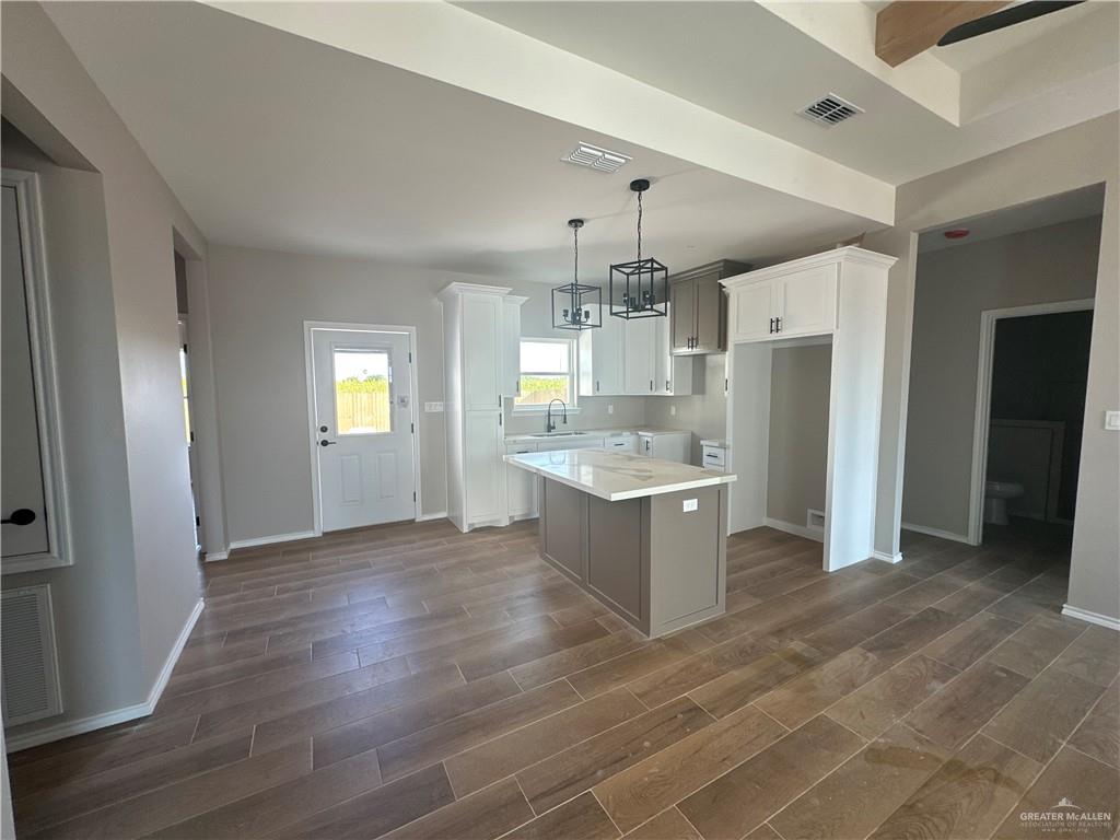 17898 Redwood Street, Combes, Texas image 3