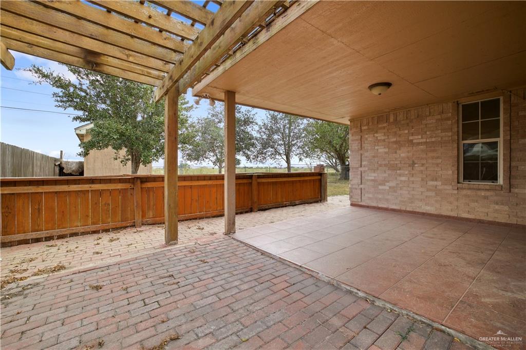 4522 E Lopez Drive, Edinburg, Texas image 14