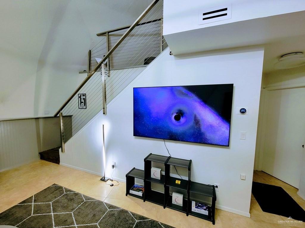 107 E Georgia Ruth Drive