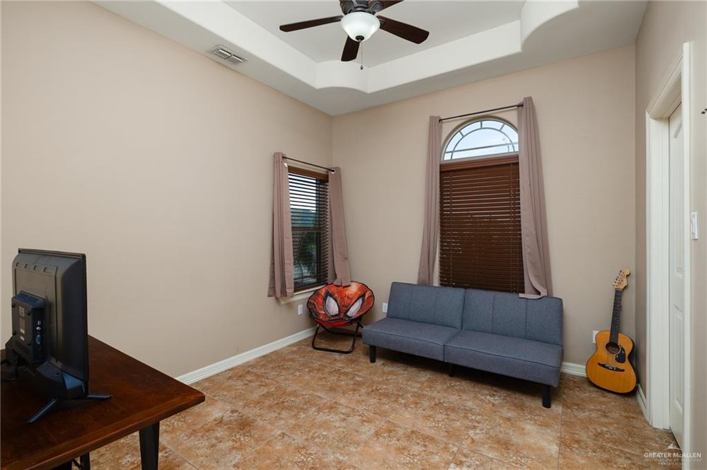 3432 Northern Lights Avenue, Edinburg, Texas image 10