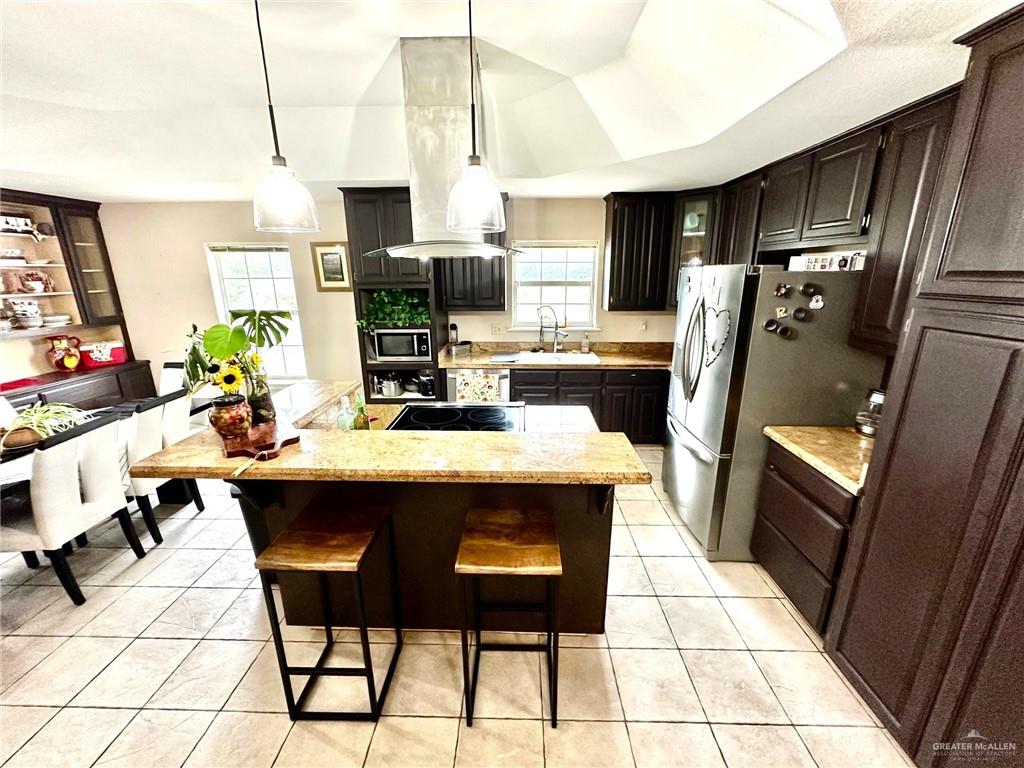 401 E Water Lilly Avenue, McAllen, Texas image 8