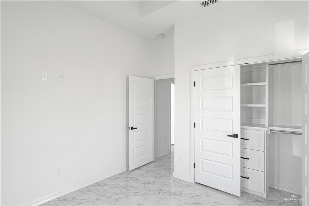 4567 River Oak Circle, Brownsville, Texas image 19