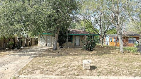 A home in La Sara