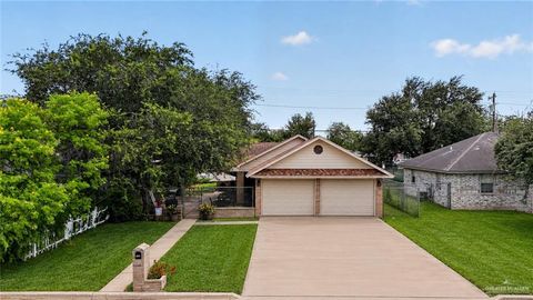 Photo of 109 W Garfield Street, San Juan, TX 78589 (MLS # 508665)