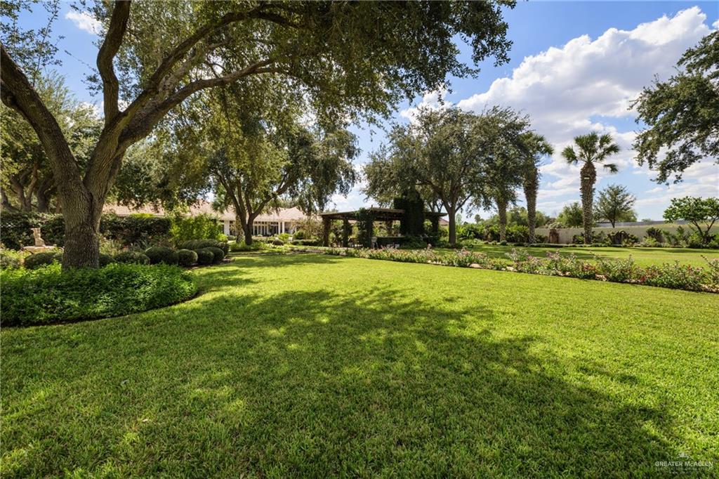 Picture for the property 482538, 4 beds, 6 baths