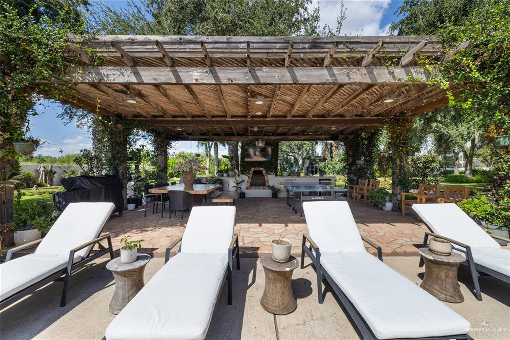 Picture for the property 482538, 4 beds, 6 baths