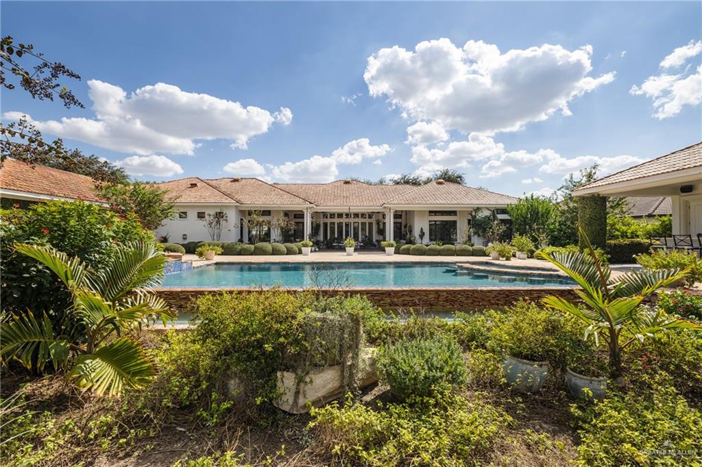 Picture for the property 482538, 4 beds, 6 baths