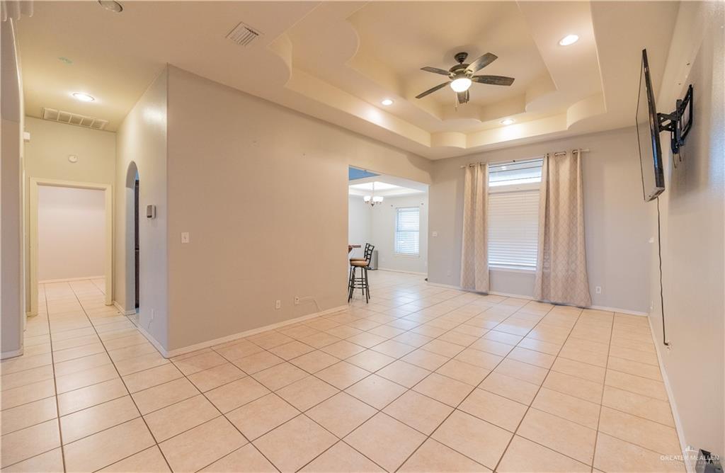 701 E Cheyenne Avenue, Pharr, Texas image 5