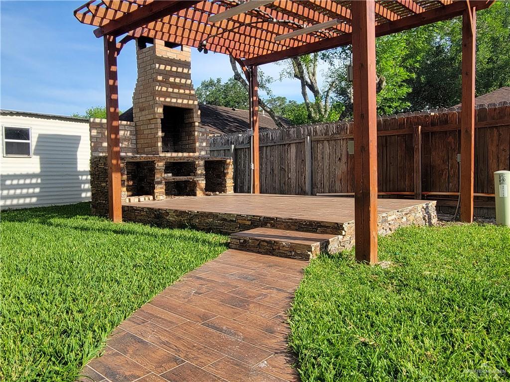 2408 River Oaks Lane, Edinburg, Texas image 12