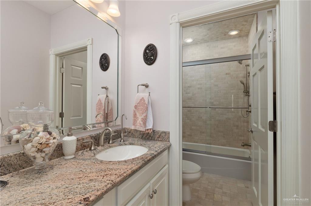 112 Cardinal Avenue, McAllen, Texas image 29
