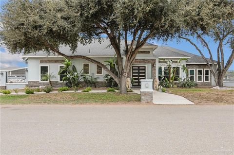 Homes For Sale - 8404 Bougainvillea Drive<br/> Mission, TX 78573