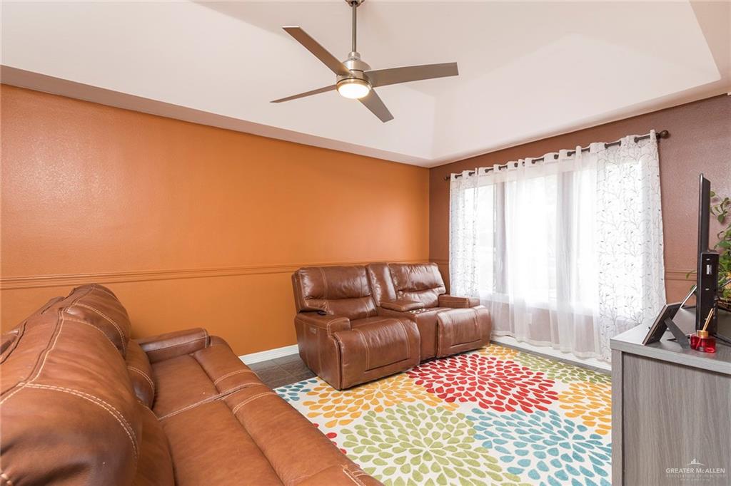 4201 N Palm Drive, Pharr, Texas image 4