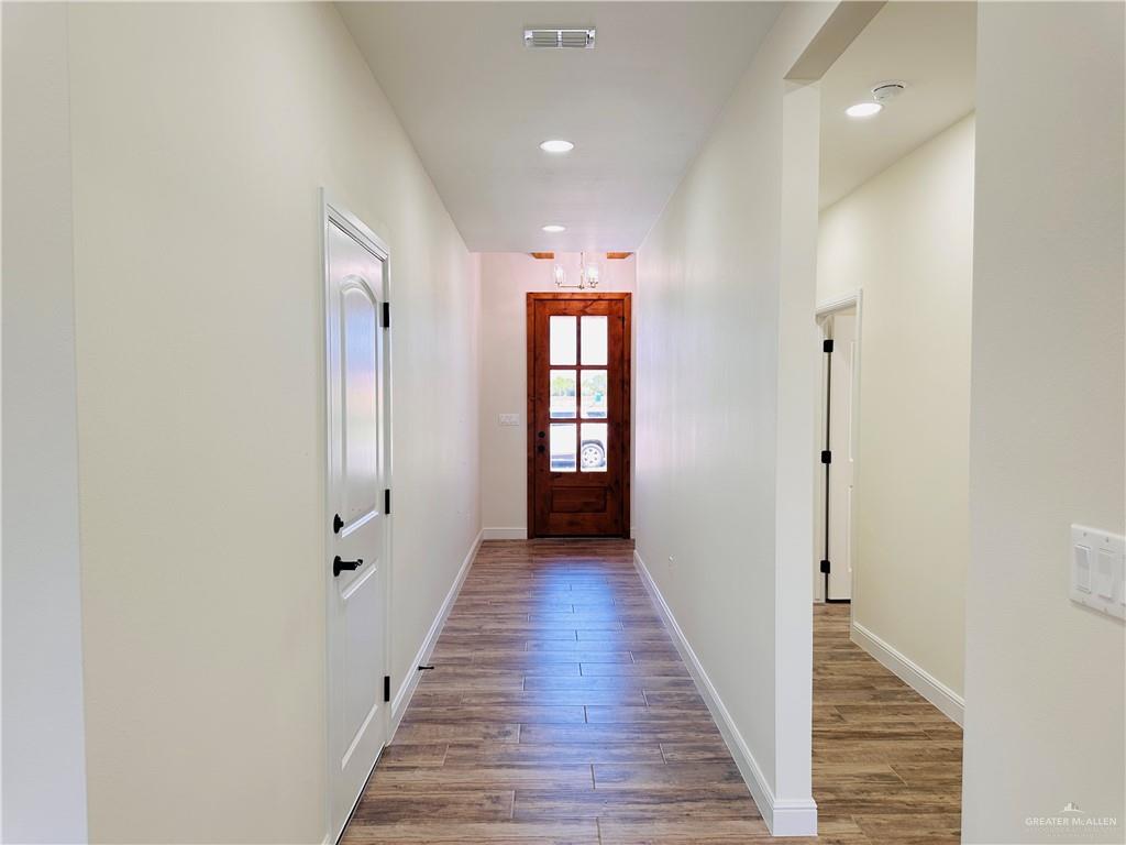 2201 Blue Sky Drive, Weslaco, Texas image 2
