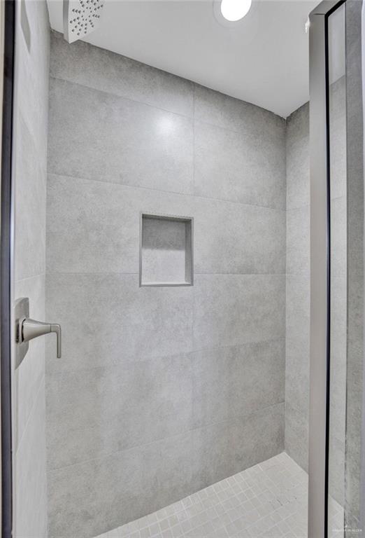 309 N 36th Lane, McAllen, Texas image 13