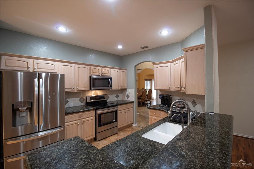 3109 Viola Drive, Mission, Texas image 7