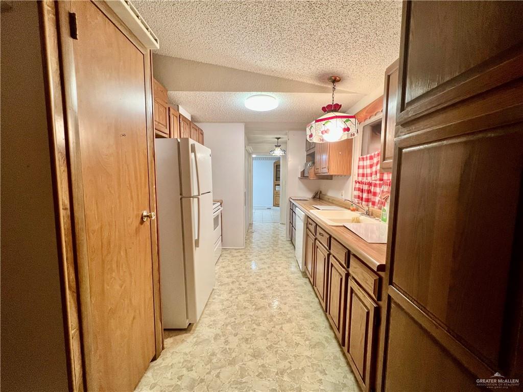 2029 W Montana Avenue, Harlingen, Texas image 3