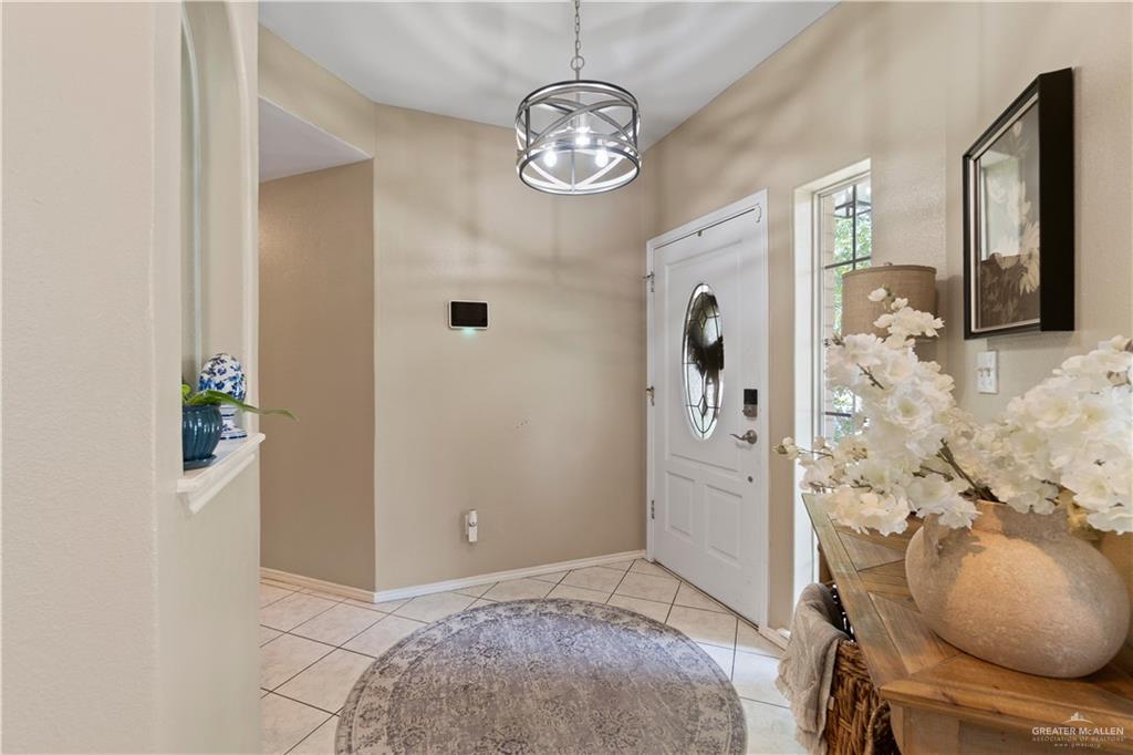 1602 Meadow Lane, Harlingen, Texas image 7