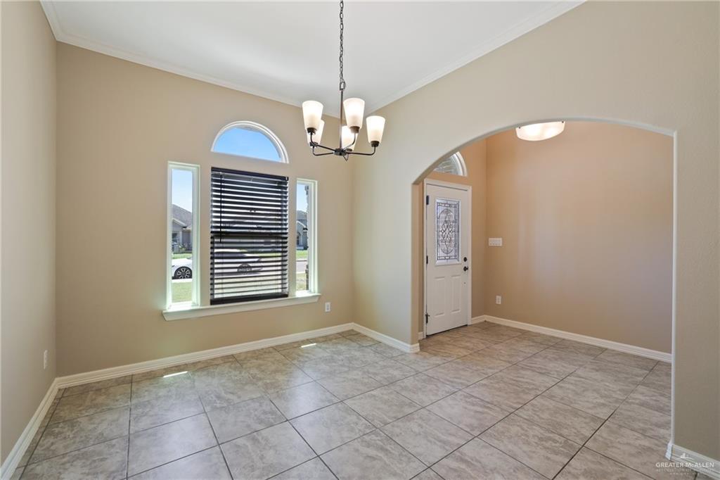 2205 Water Willow Drive, Weslaco, Texas image 12