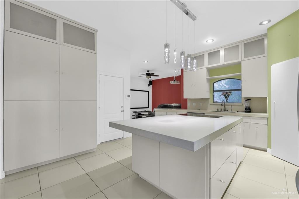 224 San Jacinto St, Mission, Texas image 7