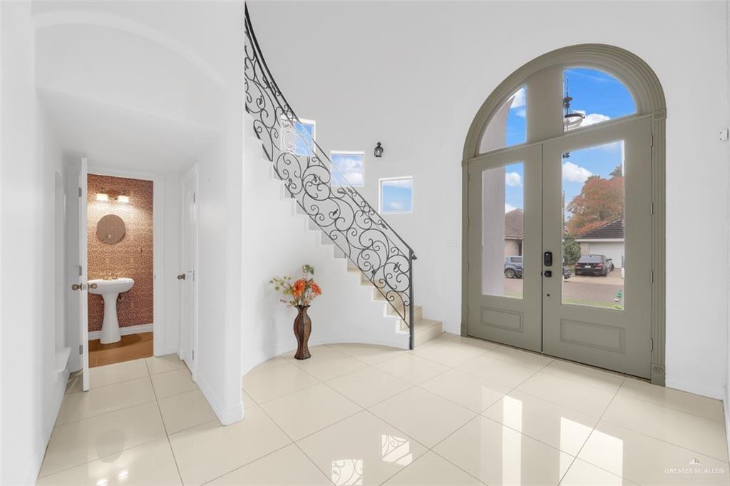 224 San Jacinto St, Mission, Texas image 3