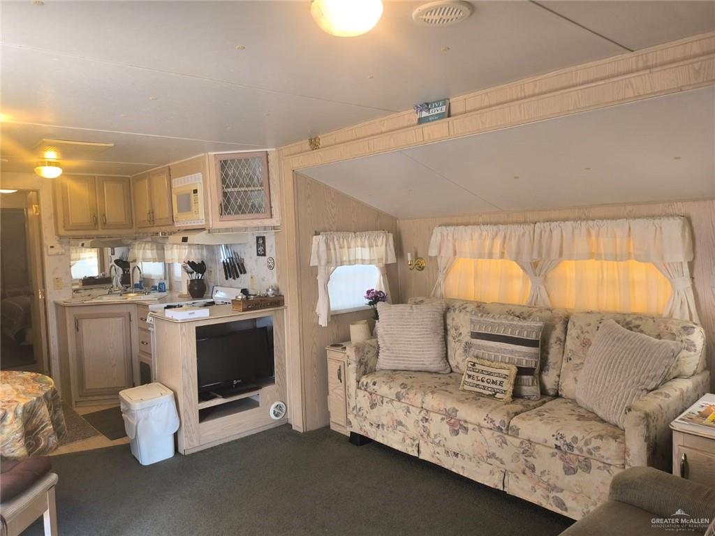 3755 N Dantes Drive, Edinburg, South Carolina image 2