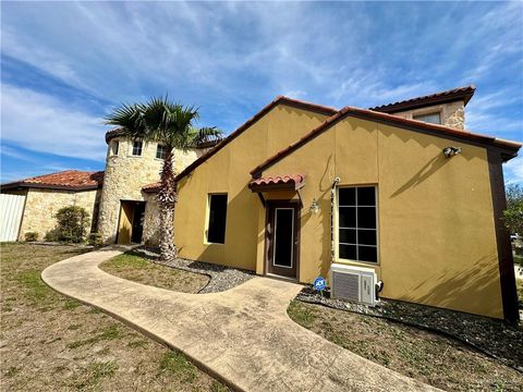 Photo of 2423 E 21st Street, Mission, TX 78572 (MLS # 494152)