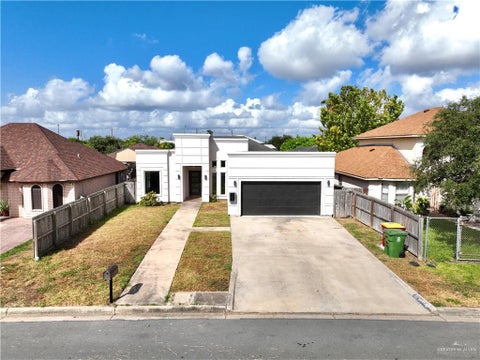 Homes For Sale - 5833 Lourdes Boulevard<br/> Brownsville, TX 78521
