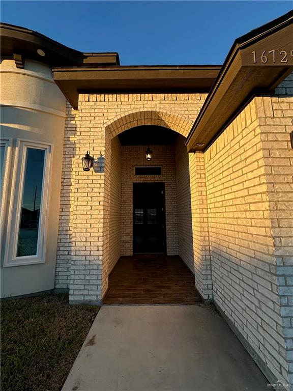 16729 E Mccullar Court, Harlingen, Texas image 2