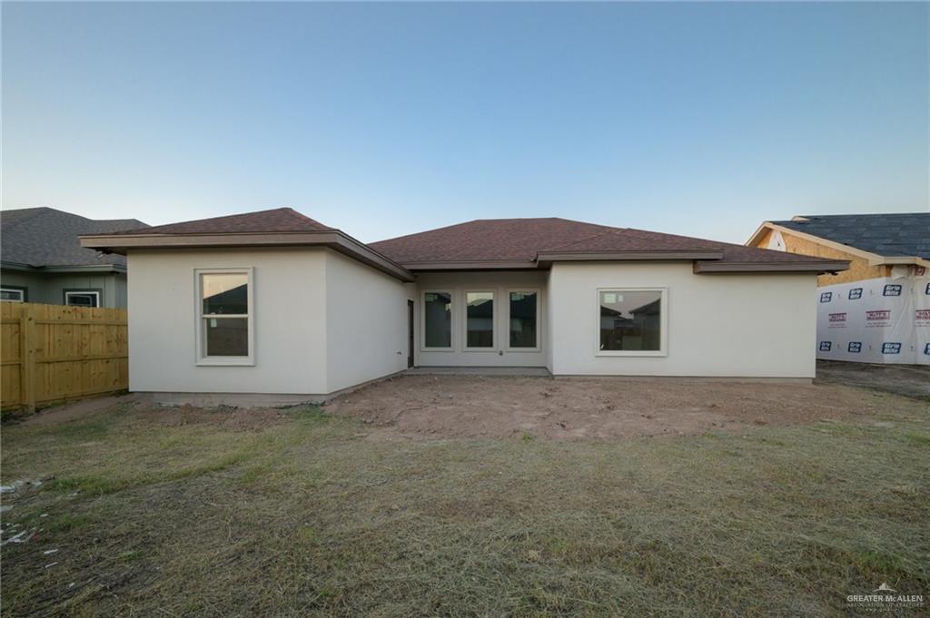 8705 Sandpiper Drive, Harlingen, Texas image 27