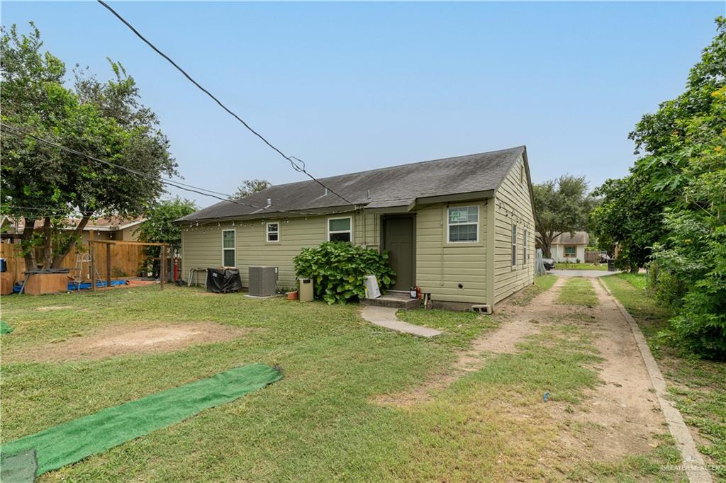 1506 Quince Avenue, McAllen, Texas image 11