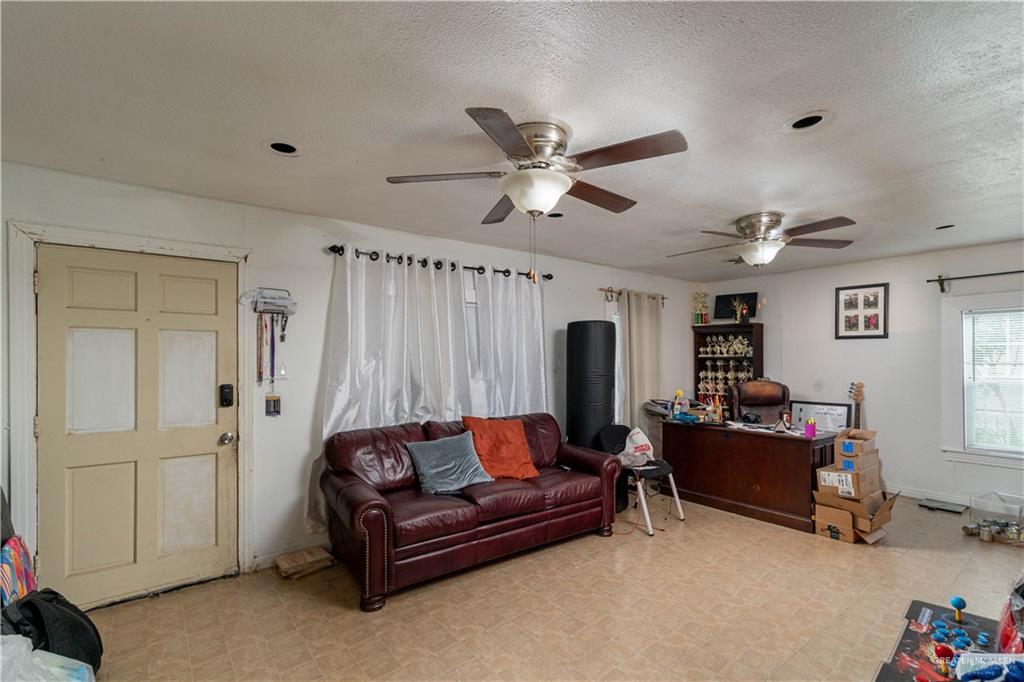 1506 Quince Avenue, McAllen, Texas image 3