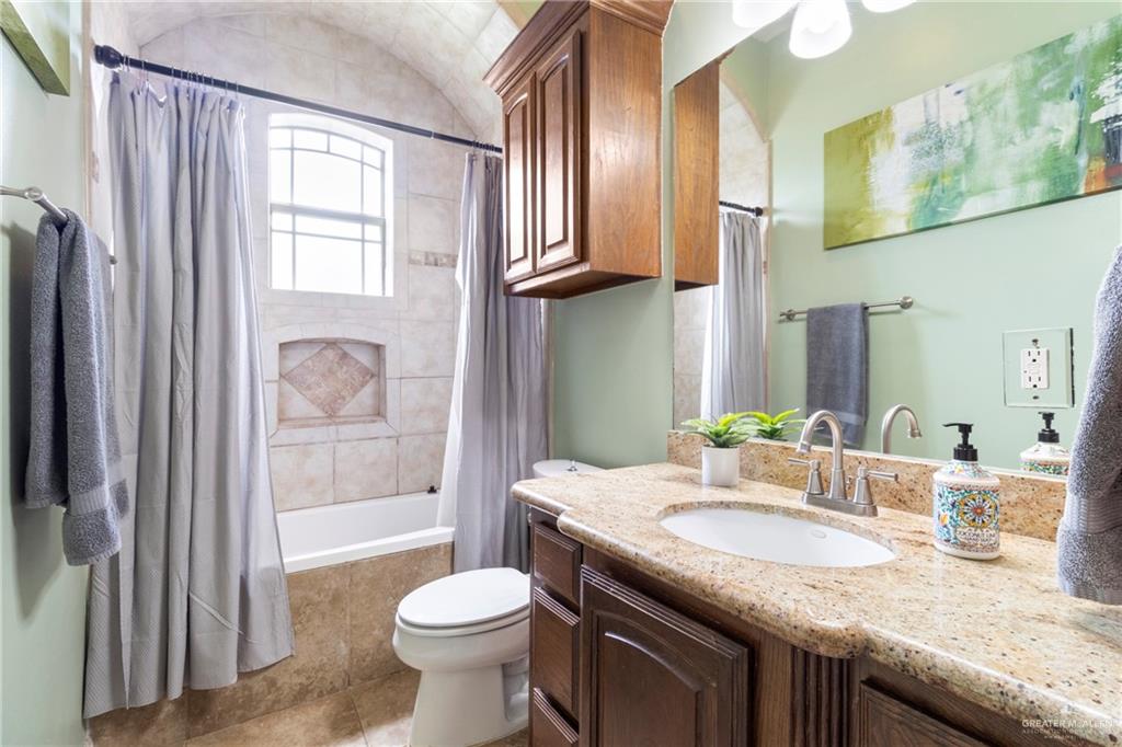 1625 Gabriels Landing Lndg, Harlingen, Texas image 14