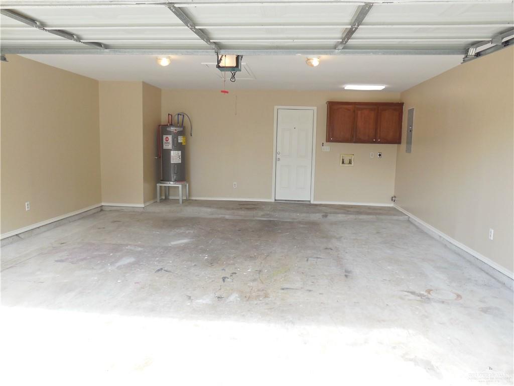 Edinburg, Texas 78541, United States, 3 Bedrooms Bedrooms, ,2 BathroomsBathrooms,Residential,Active,9243