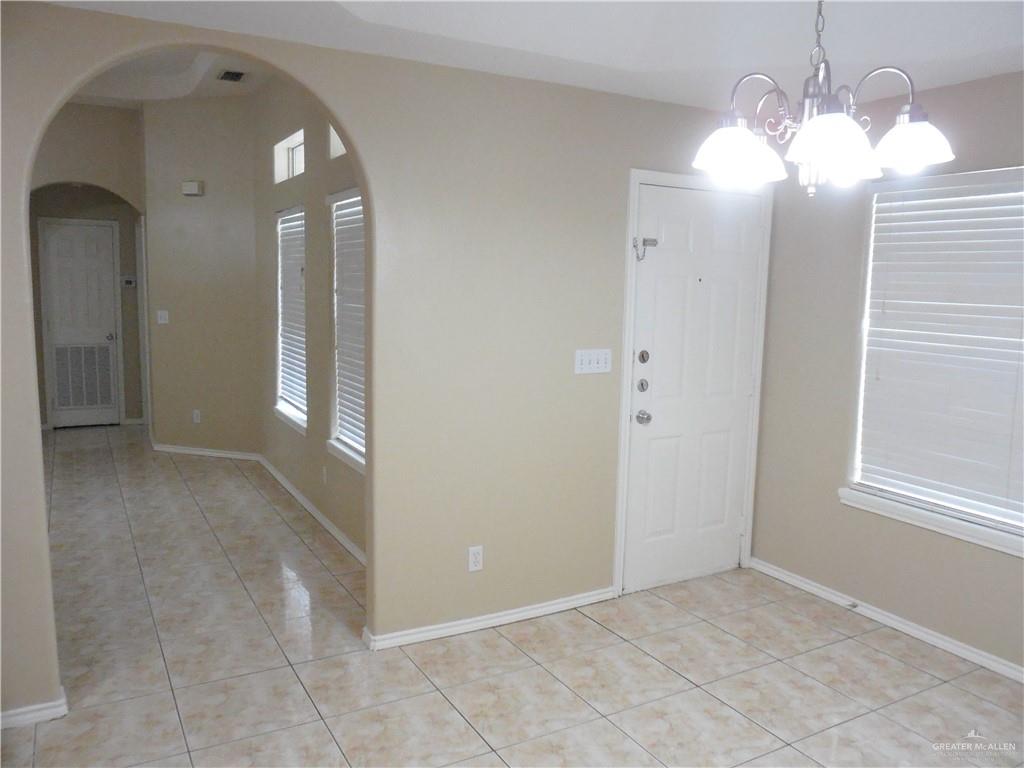 Edinburg, Texas 78541, United States, 3 Bedrooms Bedrooms, ,2 BathroomsBathrooms,Residential,Active,9243