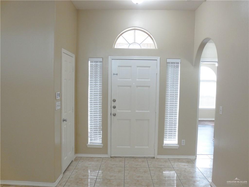 Edinburg, Texas 78541, United States, 3 Bedrooms Bedrooms, ,2 BathroomsBathrooms,Residential,Active,9243