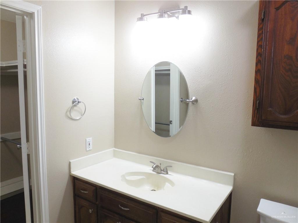 Edinburg, Texas 78541, United States, 3 Bedrooms Bedrooms, ,2 BathroomsBathrooms,Residential,Active,9243