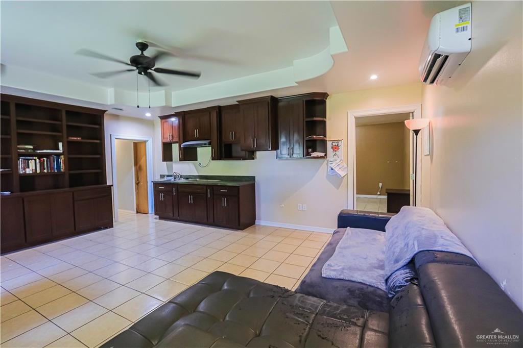 4409 Pippa Lane, Donna, Texas image 11
