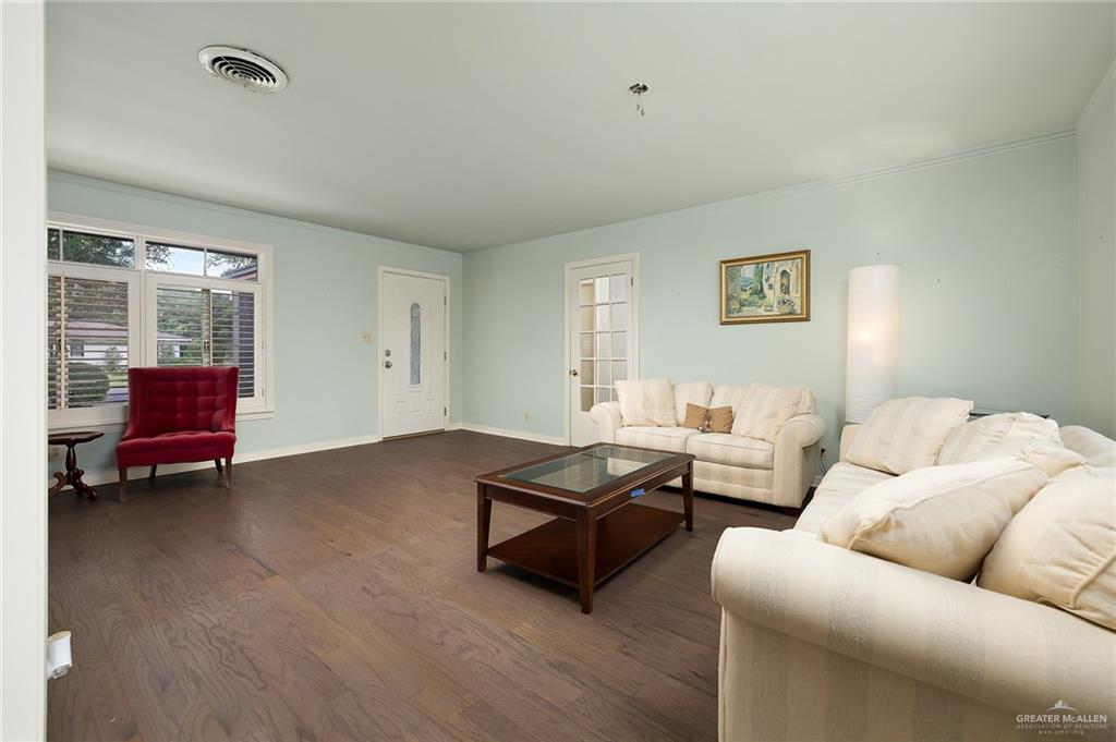1117 Highland Avenue, McAllen, Texas image 5
