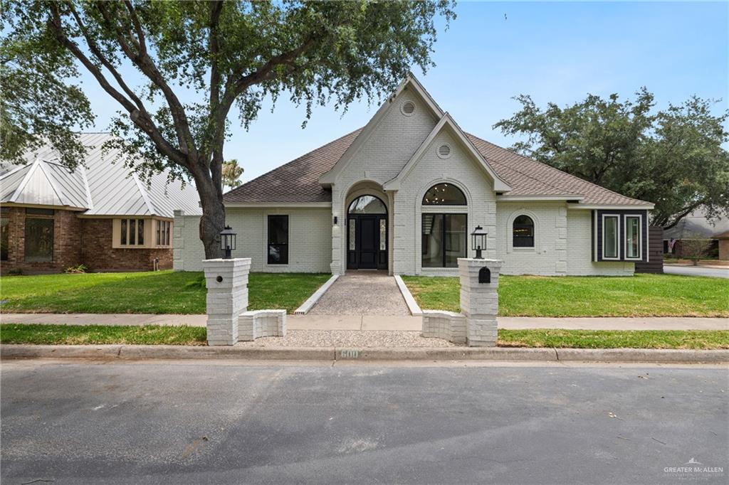 600 Bluebird Avenue, McAllen, Texas image 1