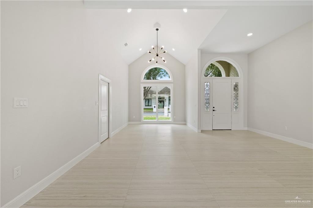 600 Bluebird Avenue, McAllen, Texas image 3